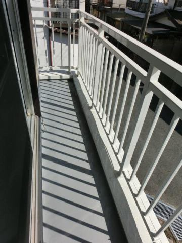 春日野町戸建てのバルコニー
