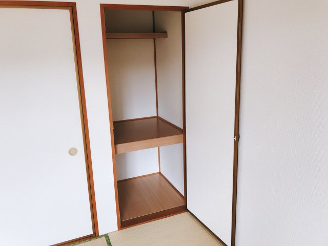 グレイスクレールの内装|収納（和室）