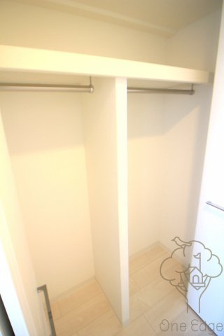 JPレジデンス大阪WESTⅢの収納