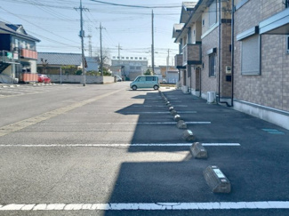 【駐車場】