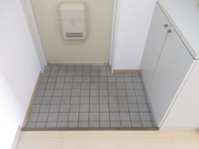 【玄関】 | シャトーイズミ