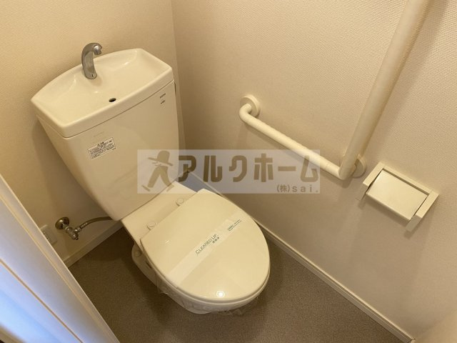 エレガンツア南本町のトイレ