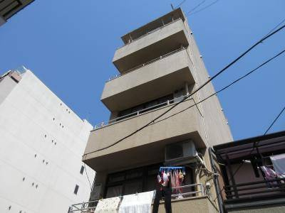 三条マンションの外観|裏から