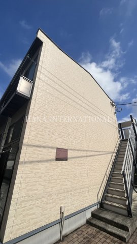 レオパレスミストラル西国分寺の外観