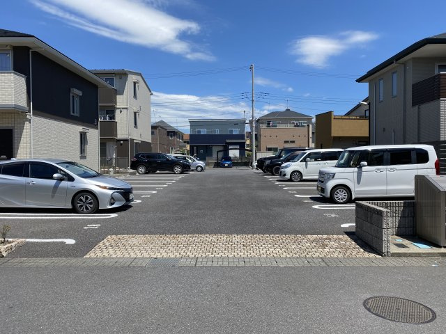 ベル・アジュールⅡBの駐車場