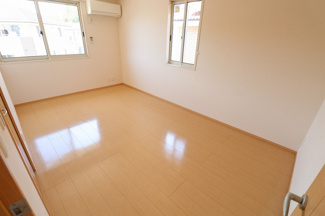 【寝室】 | ヴィラージュ学園A