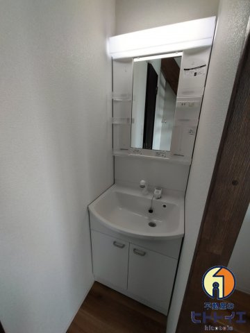  ikka吉田の独立洗面台|独立洗面台あり、毎朝おしゃれに忙しい女性の方におすすめです