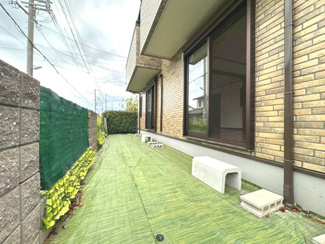 【庭】 | 箕面市箕面4丁目貸家
