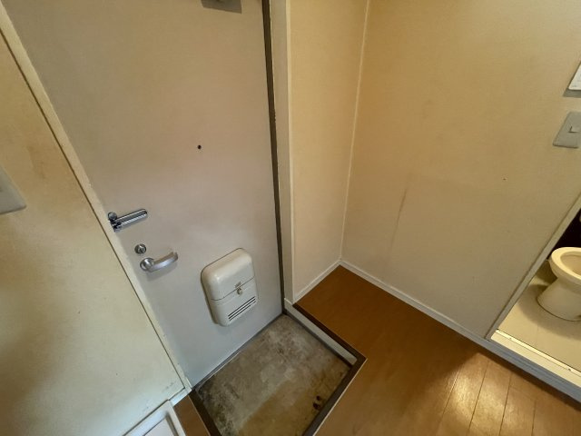 アバイドハウスの玄関