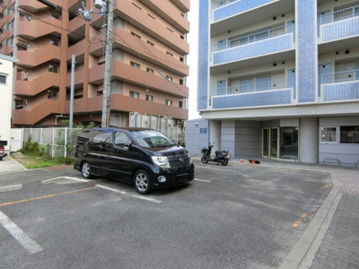 【駐車場】 | グランドライフ北之坊