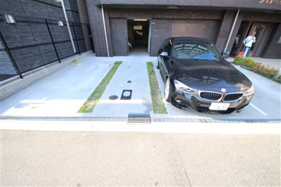 【駐車場】 | プレサンス難波フィネスト