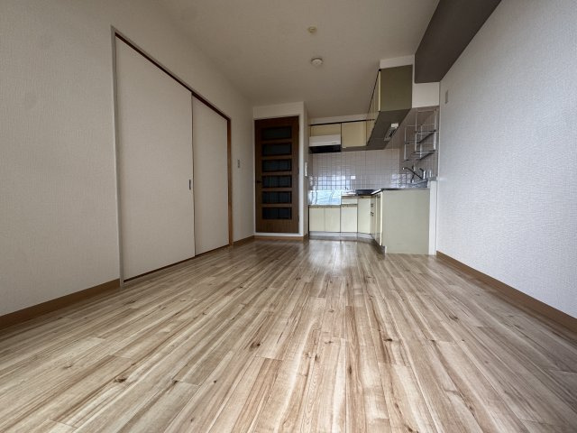 【居間・リビング】 | カワデンエミネンスハイツ