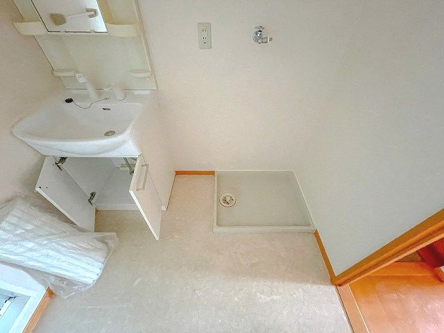 ビーンズ南川添Ⅰの洗面所|広い洗面スペース