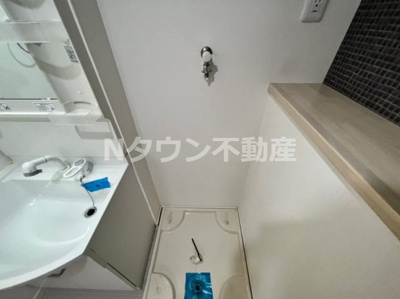 【設備】 | グランドゥール | 洗濯機置き場です