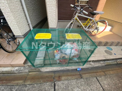 【その他共用部分】 | グランドゥール | ごみ捨て場です。