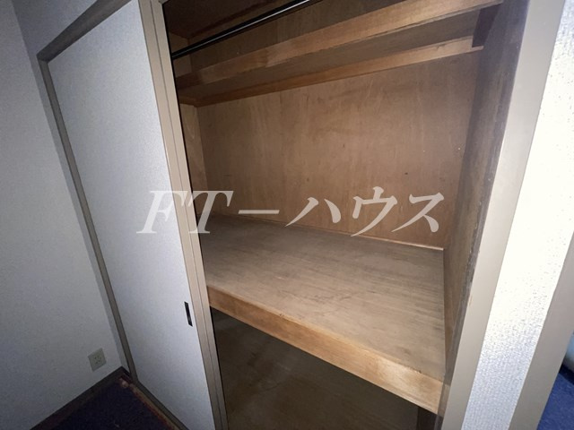 ウエストウィングの収納