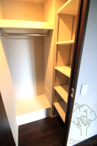 クレヴィアタワー御堂筋本町の収納