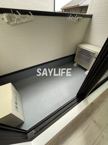 CRASTINE小路東Aのバルコニー