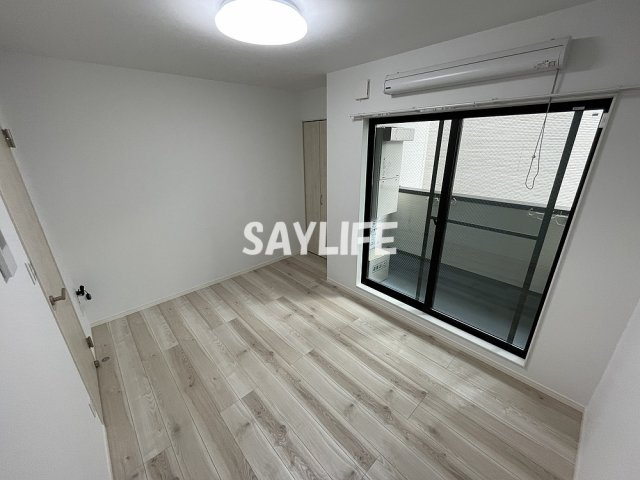 CRASTINE小路東Aの居間・リビング