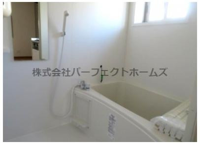 寝屋川市清水町の一戸建ての浴室|お風呂で日々の疲れを落としましょう