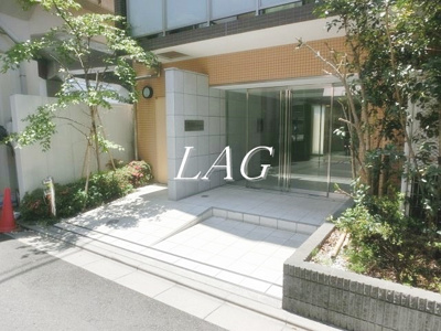 【エントランス】 | シンシティー町屋 | エントランスになります。