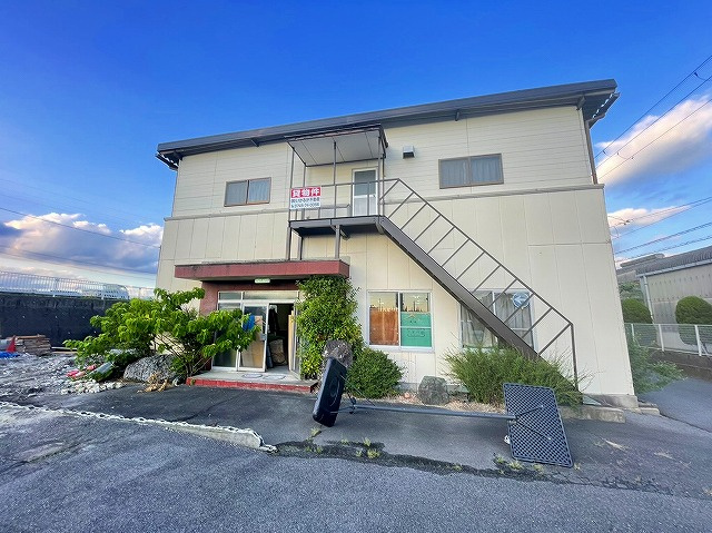 いかるが別館倉庫の外観