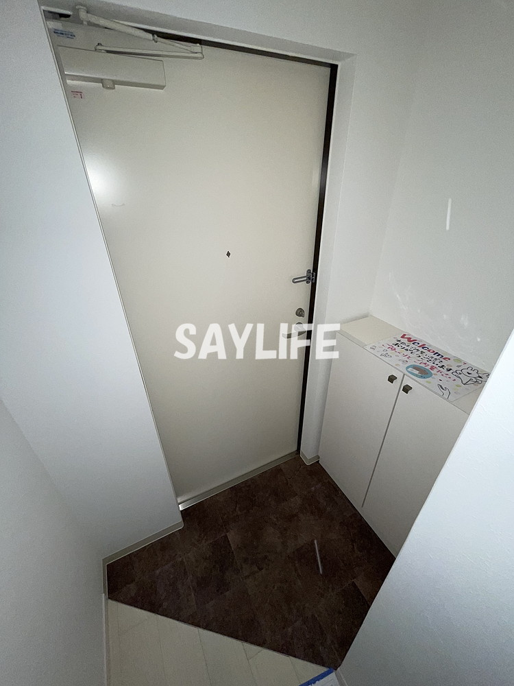 大阪市東成区深江北２丁目のアパートの玄関