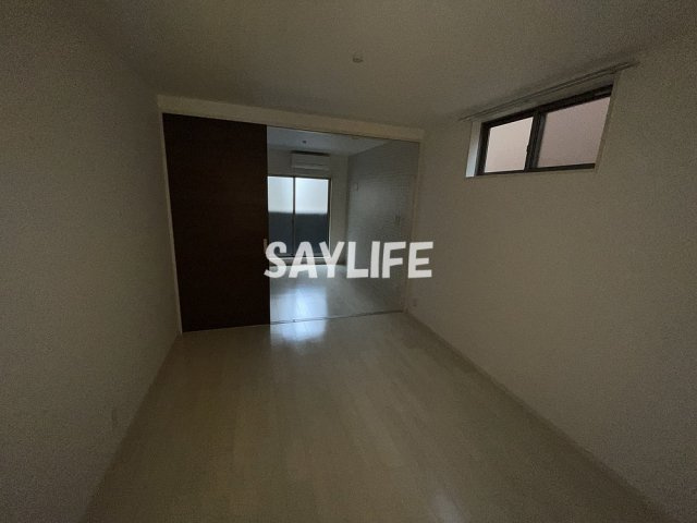 大阪市東成区深江北２丁目のアパートの居間・リビング