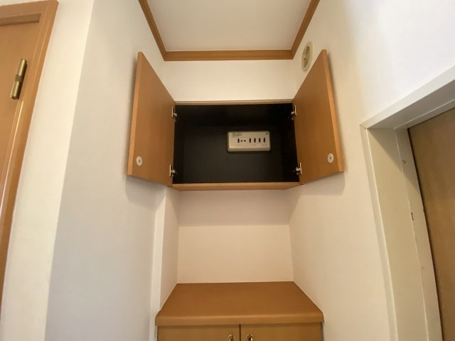 ヒルサイドテラスの玄関