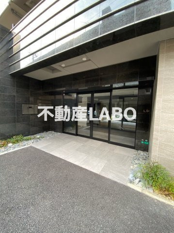 レオンヴァリエ大阪ベイシティの外観