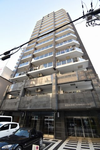 エステムコート谷町四丁目の外観