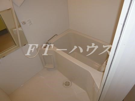 ＮＳＫコーポ幕張の浴室