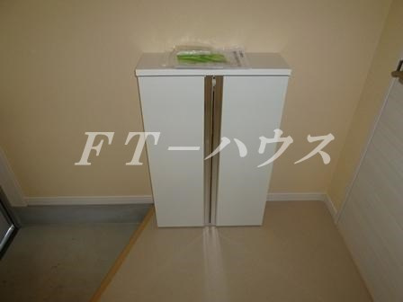 ＮＳＫコーポ幕張の玄関