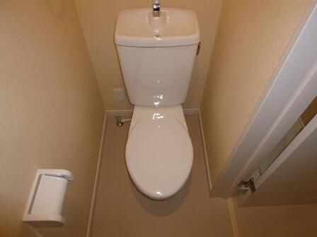 ＮＳＫコーポ幕張のトイレ