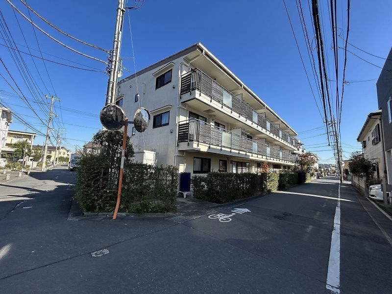 テラス上布田の外観