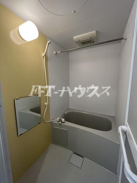 グランドソレイユ新検見川Ⅰの浴室