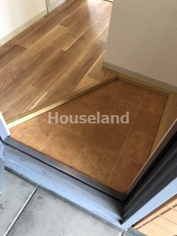 マイルドディアスきしの玄関