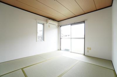 【居間・リビング】 | シルクハイツ天川