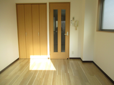 【居間・リビング】 | ヴィラ安立