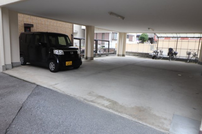 【駐車場】 | マンションハピネス