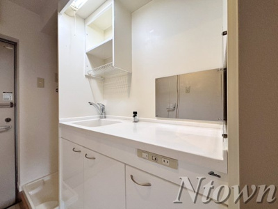 【キッチン】 | サンシティ | お料理しやすいキッチンです