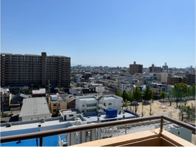 【展望】 | メゾンドール今津パークサイド | ■バルコニーからの眺望です。カーテンは開けっ放しでもよさそうですね。