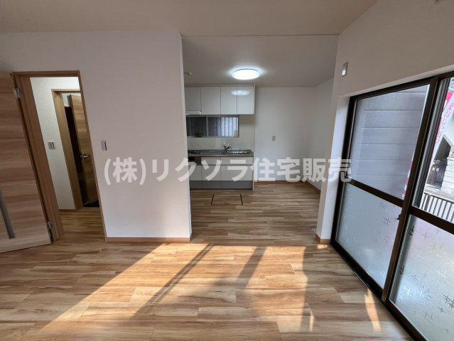 長尾家具町3丁目　中古一戸建てのダイニング|LDK13.5帖
■物件内覧・資金計画相談・住宅ローン相談、リフォーム相談、お問合せ受付中■
※当日・翌日のご内覧、ご相談はお電話でのお問合せがスムーズです！