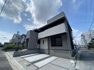 【前面道路含む現地写真】