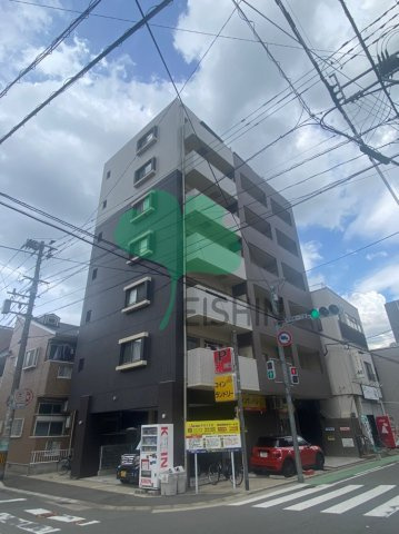 リラス県庁前