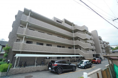 【外観】 | ファミール上安ステーションサイド(リノベ済） | 現地（2022年8月26日13:30頃）撮影