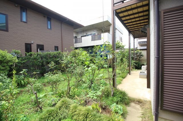 鶴ヶ島市南町一丁目　中古戸建　東武東上線『鶴ヶ島駅』徒歩25分　【南小学区】の庭