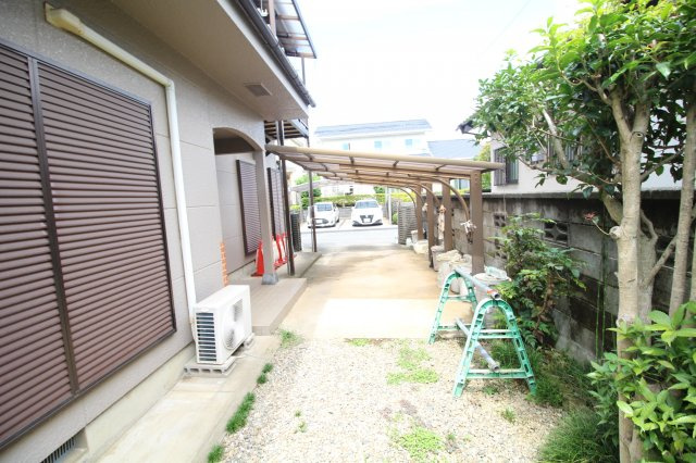 鶴ヶ島市南町一丁目　中古戸建　東武東上線『鶴ヶ島駅』徒歩25分　【南小学区】の庭