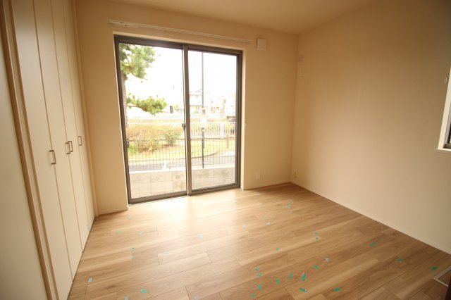 神明貸家A棟の居間・リビング