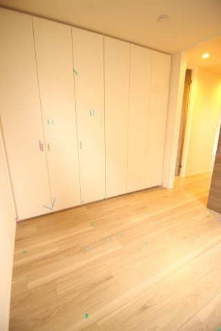 神明貸家A棟の居間・リビング